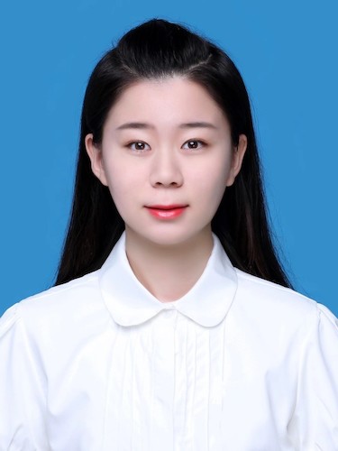 张苏日娜