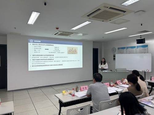 神经生物学博士研究生吴迪同学做开题报告