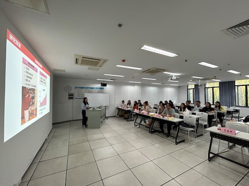 神经生物学博士研究生扶玉珍同学做开题报告